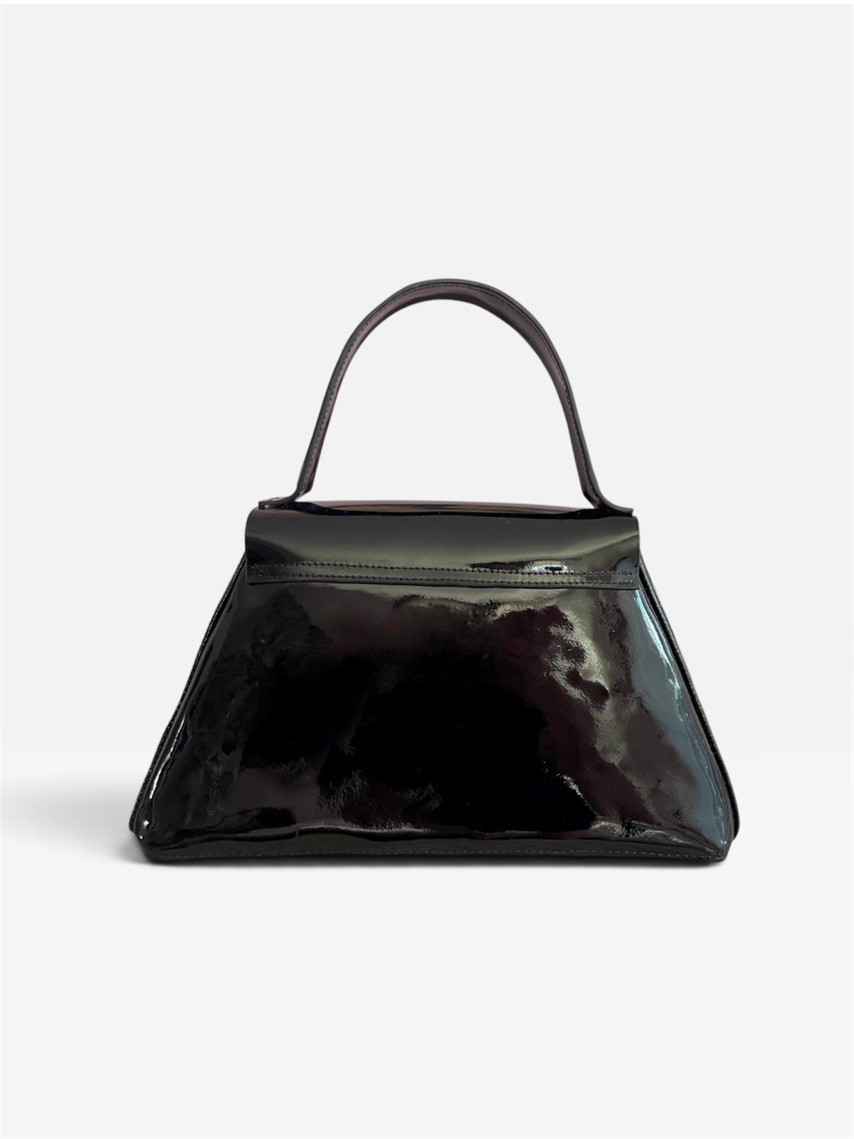 LIMINAL 28 — Absolute Black