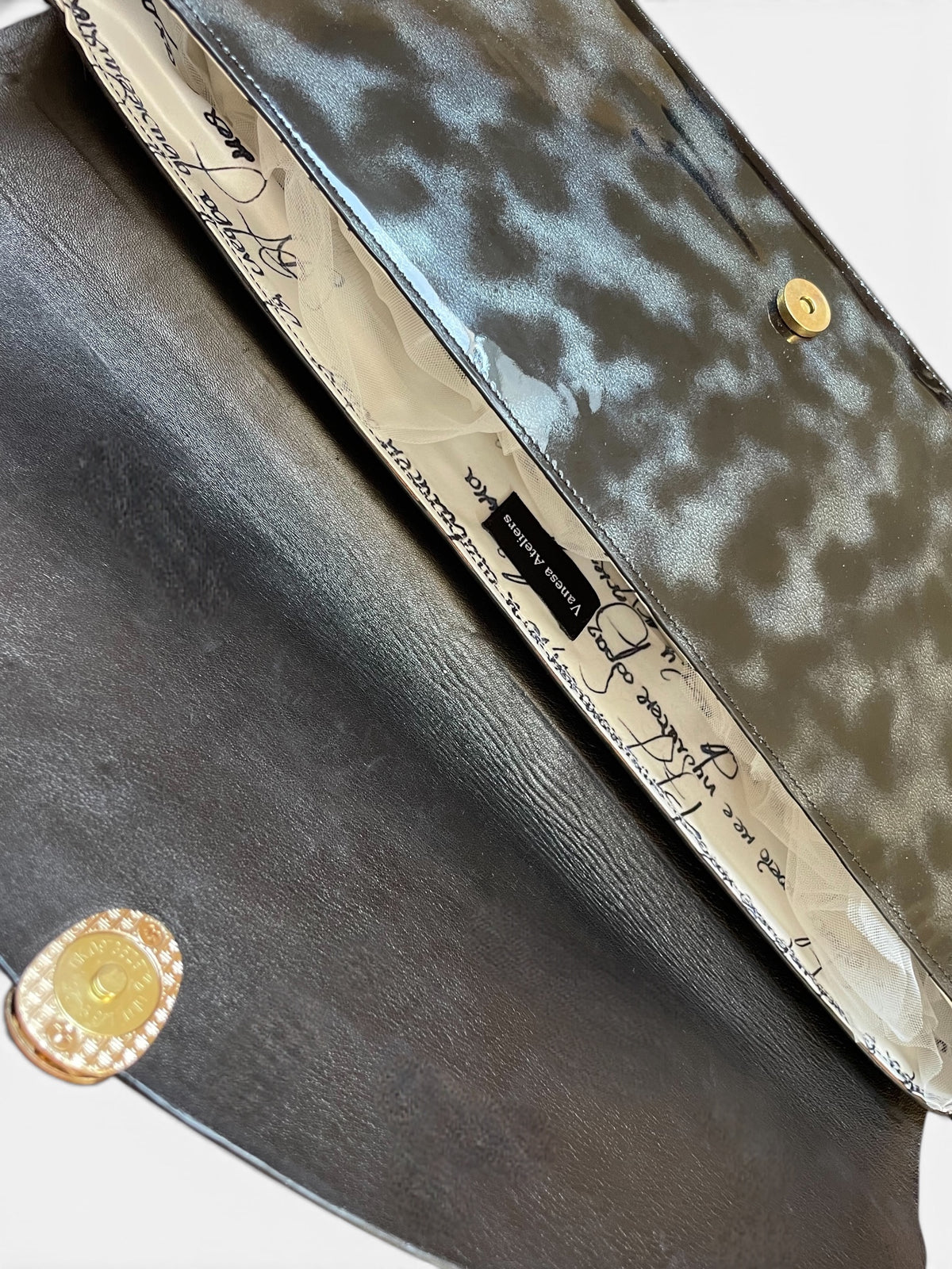 LIMINAL 55 — Iridescent Black