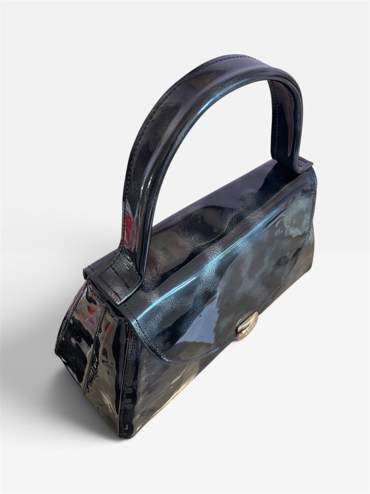 LIMINAL 28 — Iridescent Black